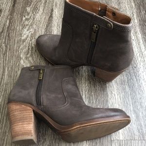 Lucky Brand Eugina Leather Bootie